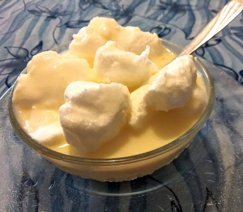 Gyorsan elkészíthető madártej