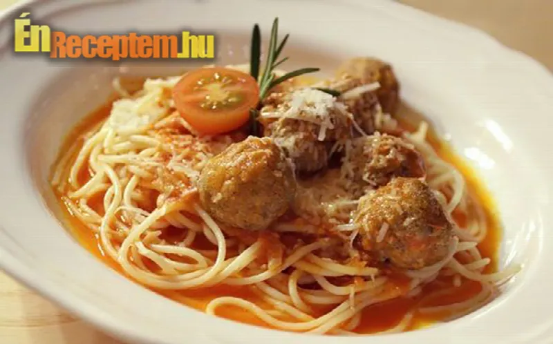 Paradicsomos húsgombóc olasz módra