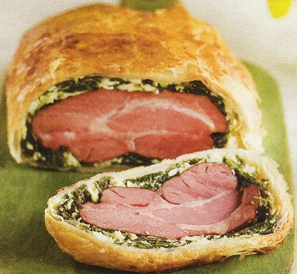 Tésztában sült spenótos füstölt tarja