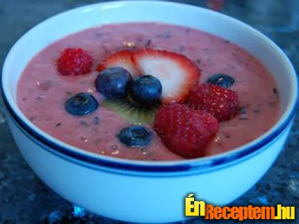 Tejszínes hideg gyümölcsleves