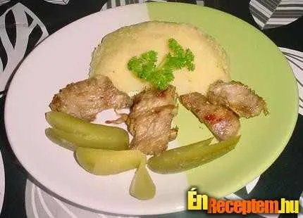 Sült oldalas tört krumplival