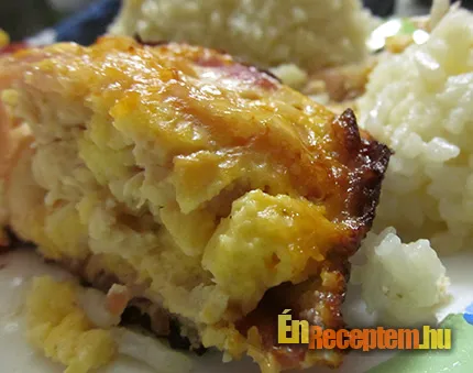 Baconos csirkemell rizs körettel