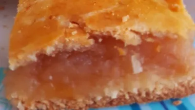 Almás pite